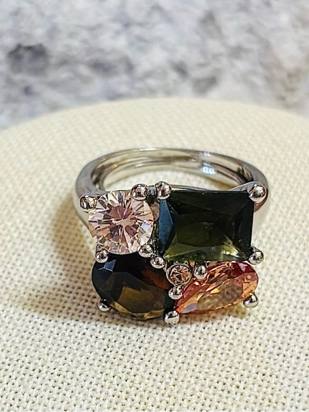 Avon Crystal Cocktail Ring Multi Stone Fruit Salad Silver Tone Sz 8 With Sizer